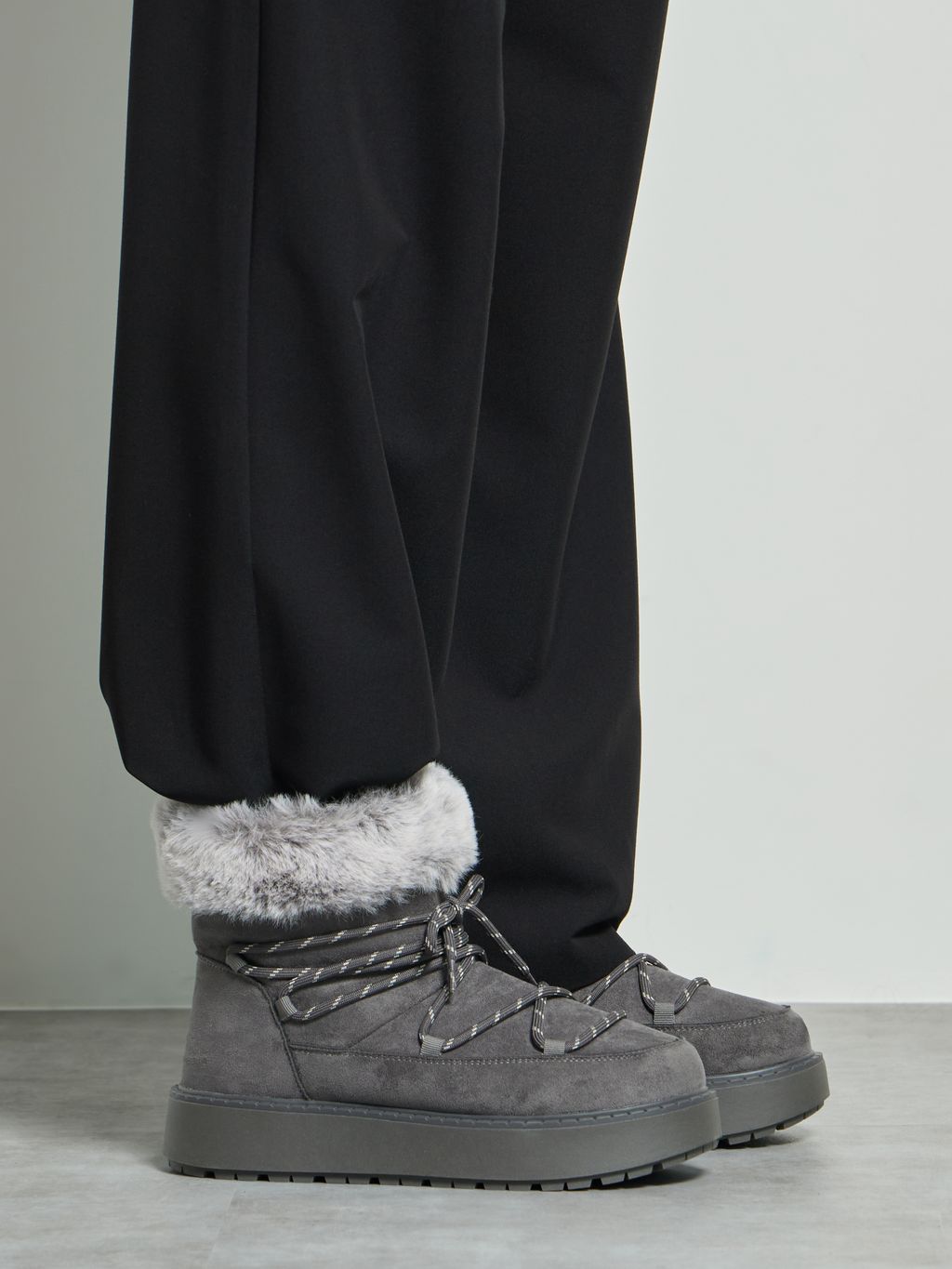 FAUX SUEDE BOOTS WITH FUR TRIM